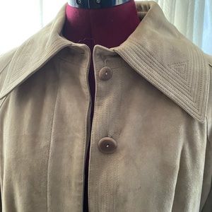 Faconnable suede toupe color over coat